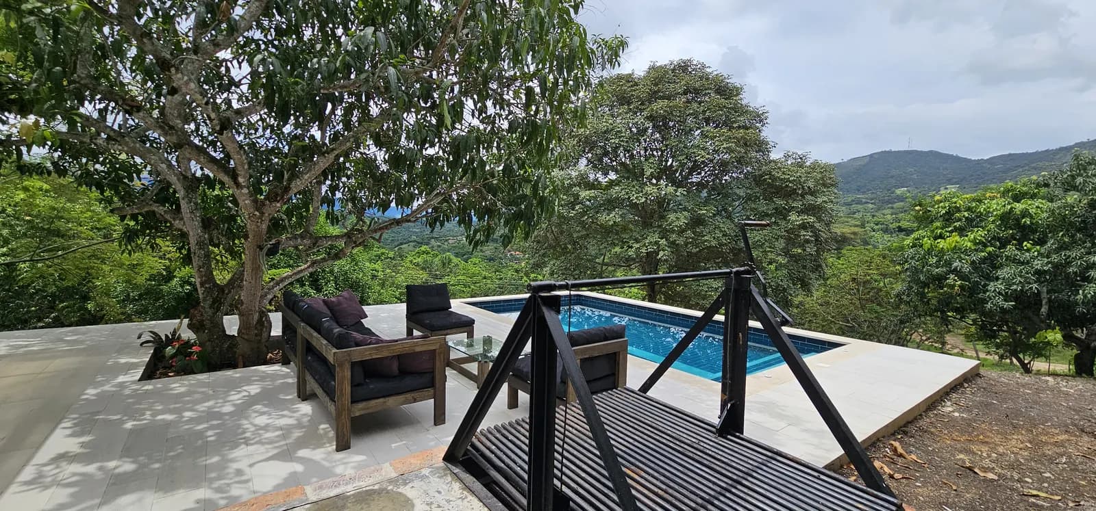 Casa campestre en Anapoima para 16 personas con piscina y jacuzzi 4