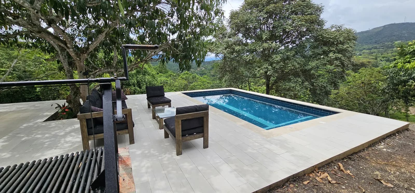 Casa campestre en Anapoima para 16 personas con piscina y jacuzzi 5