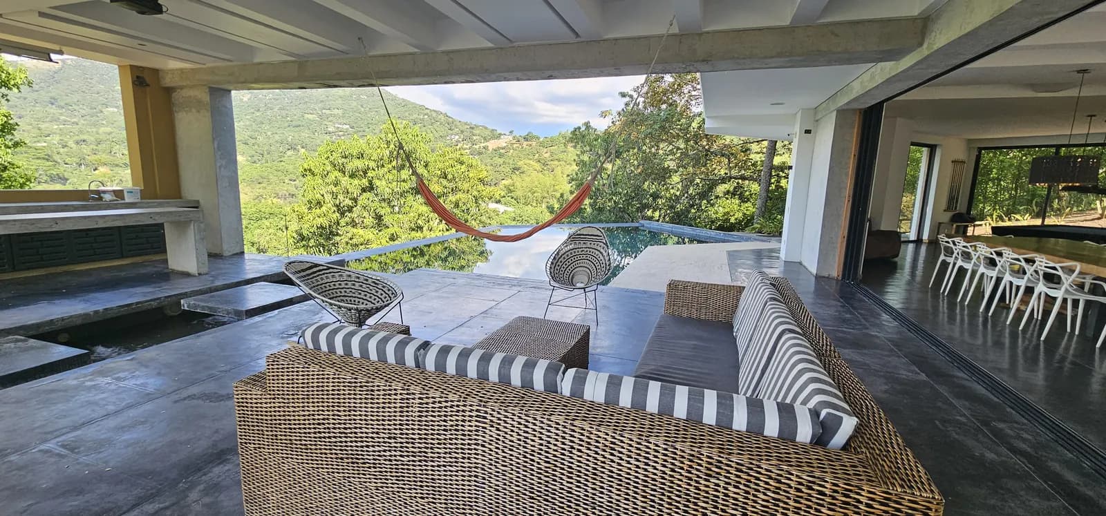 Finca en Anapoima para 22 personas con piscina, jacuzzi y zonas sociales 7