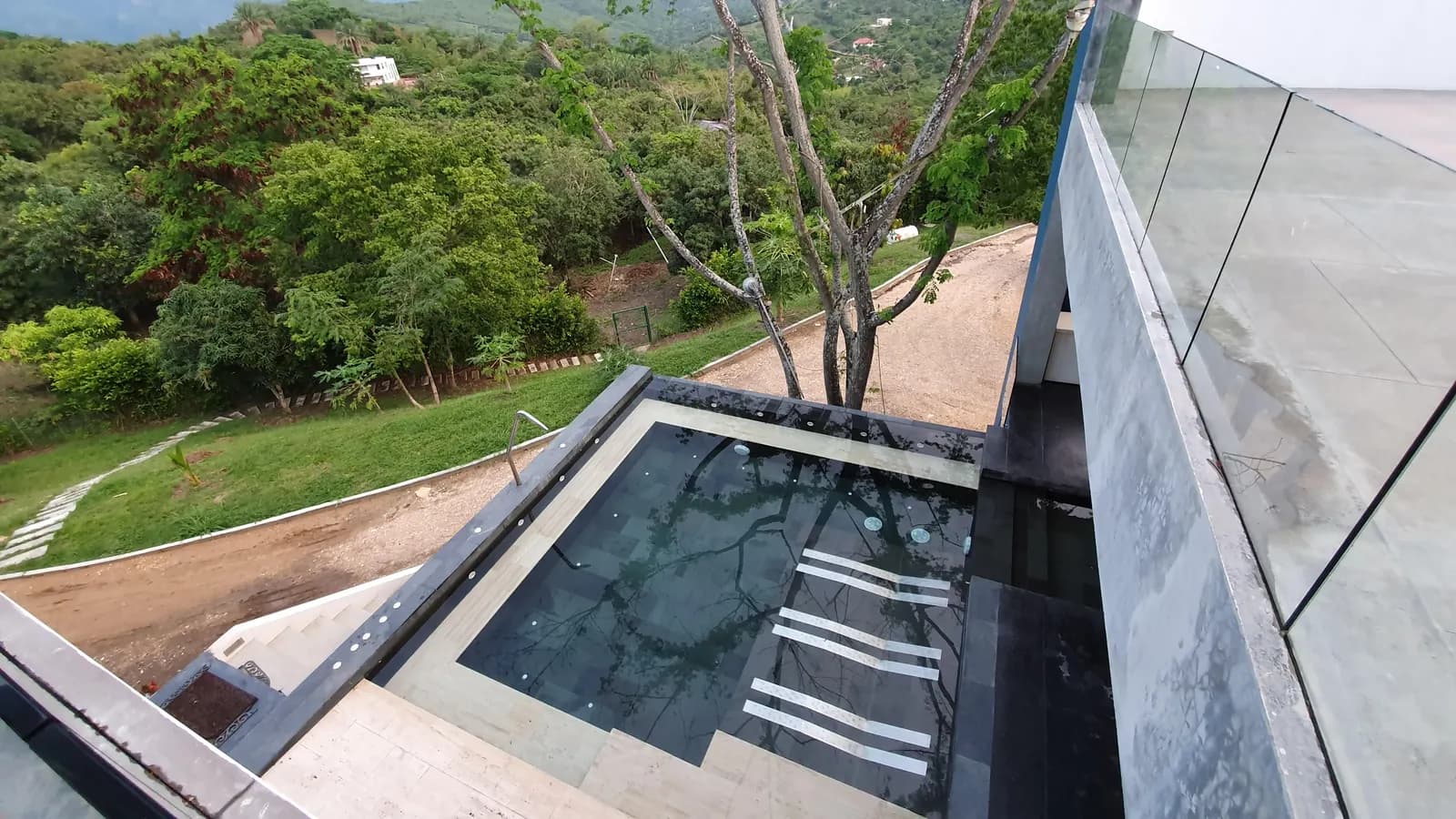 Finca en Anapoima para 22 personas con piscina, jacuzzi y zonas sociales 8
