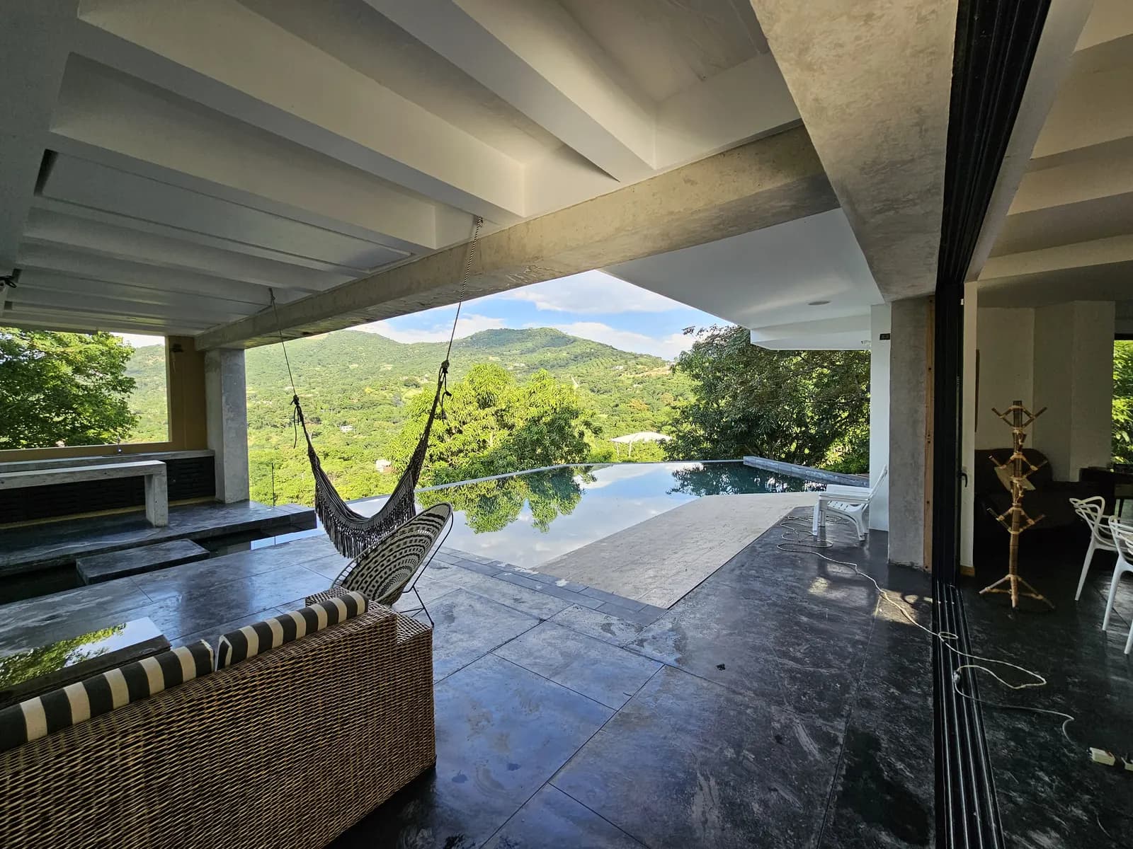 Finca en Anapoima para 22 personas con piscina, jacuzzi y zonas sociales 22